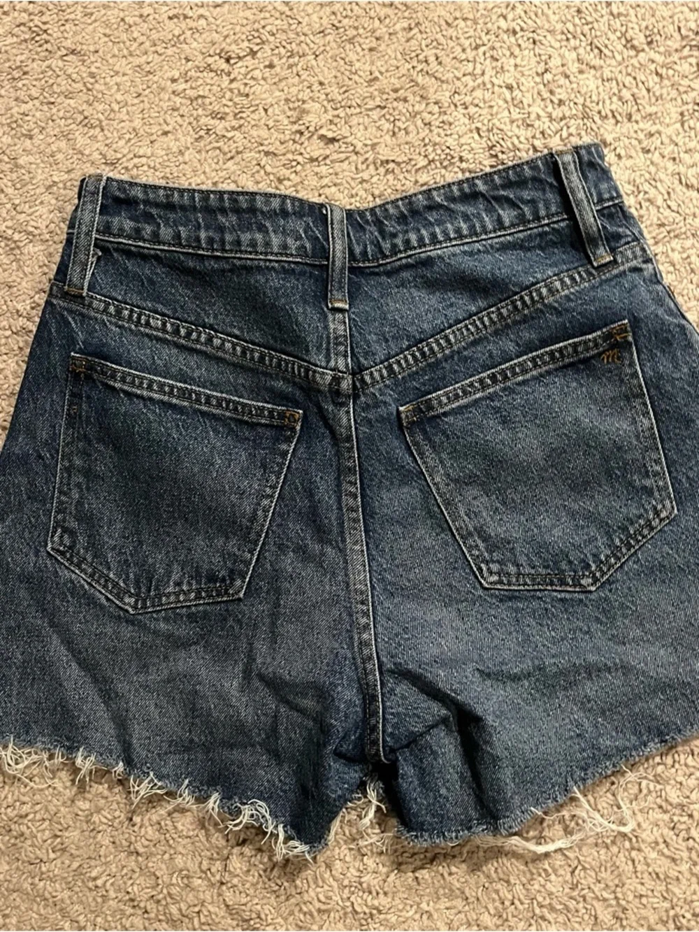 Madewell The Curvy Perfect Vintage Mid-Length Short - Picture 2 of 4